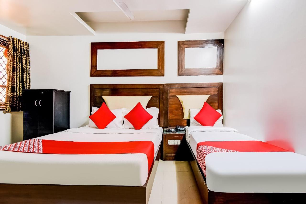 Oyo 7781 Hotel Sai International Нью-Дели Экстерьер фото