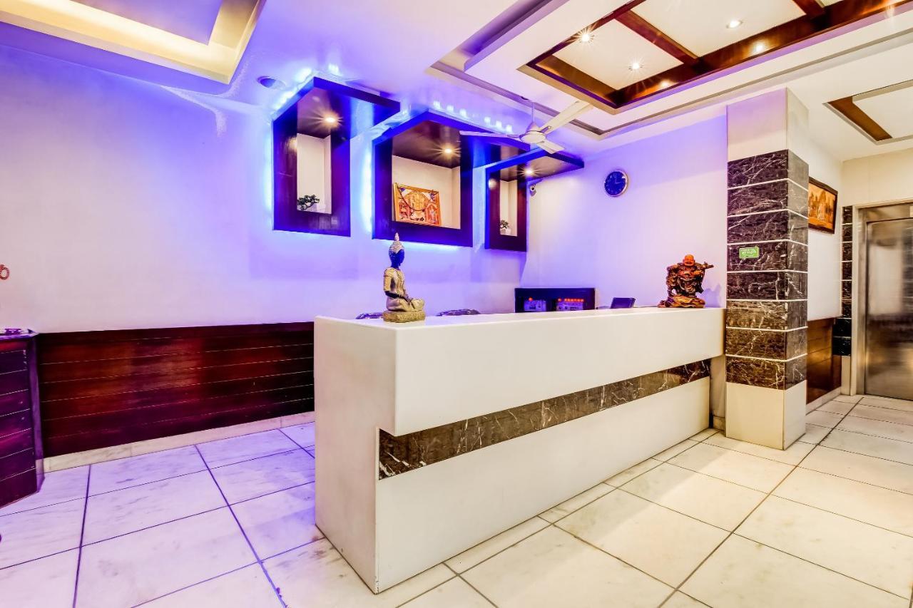 Oyo 7781 Hotel Sai International Нью-Дели Экстерьер фото