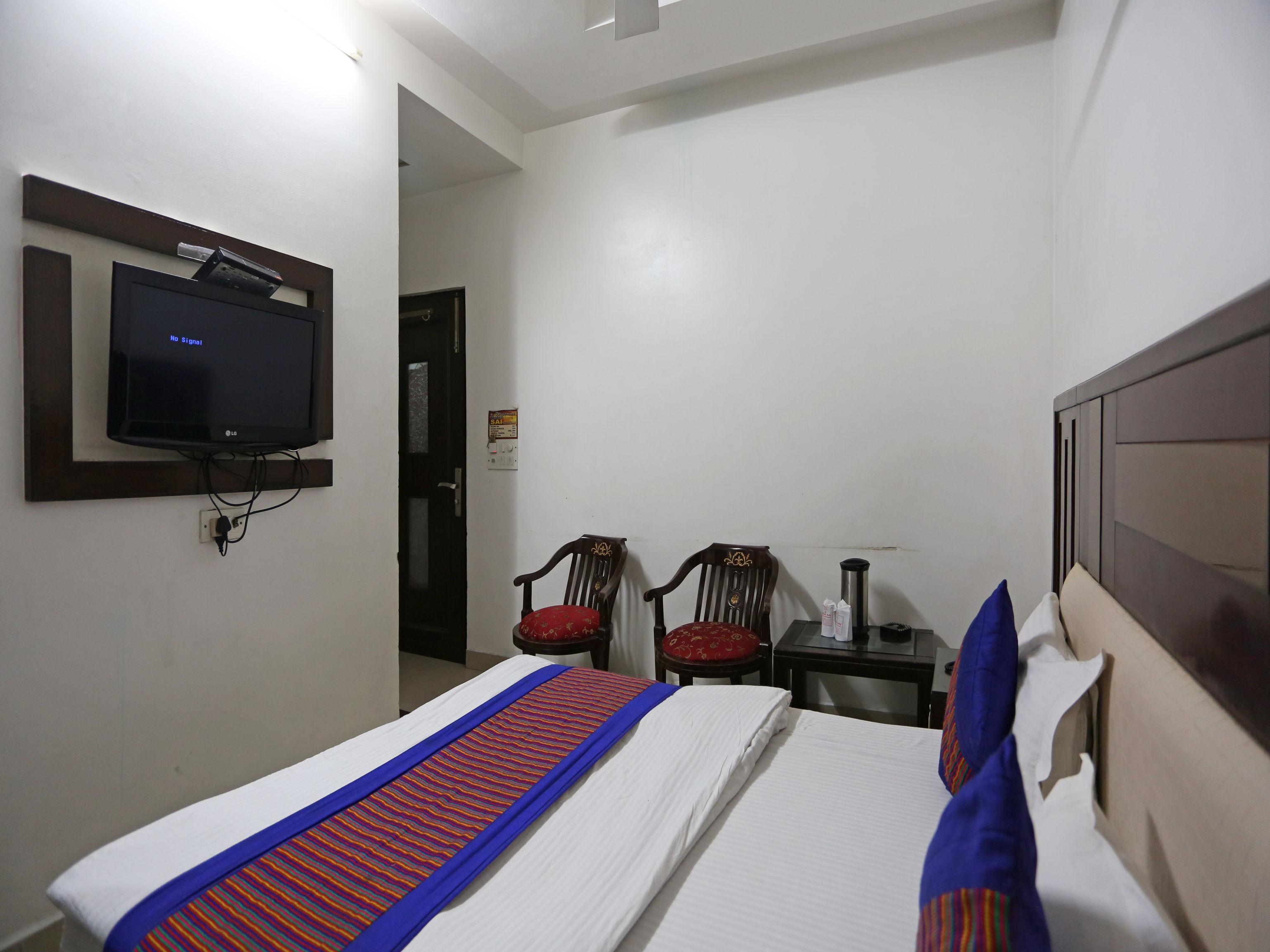 Oyo 7781 Hotel Sai International Нью-Дели Экстерьер фото