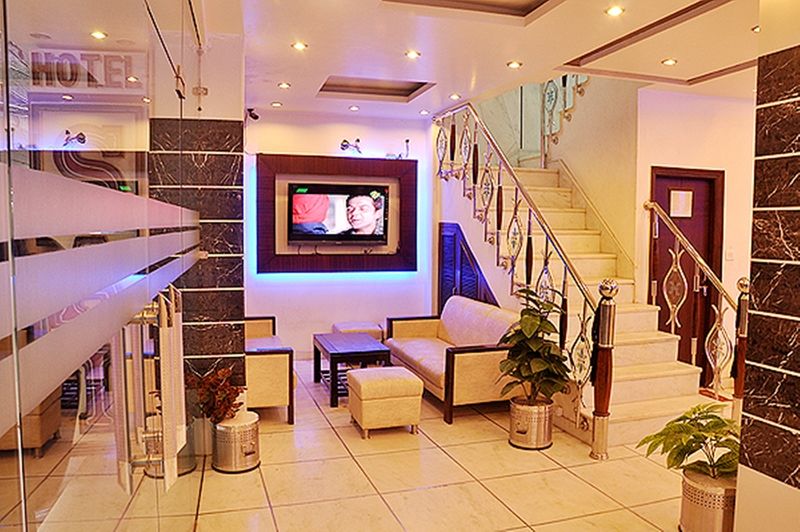 Oyo 7781 Hotel Sai International Нью-Дели Экстерьер фото